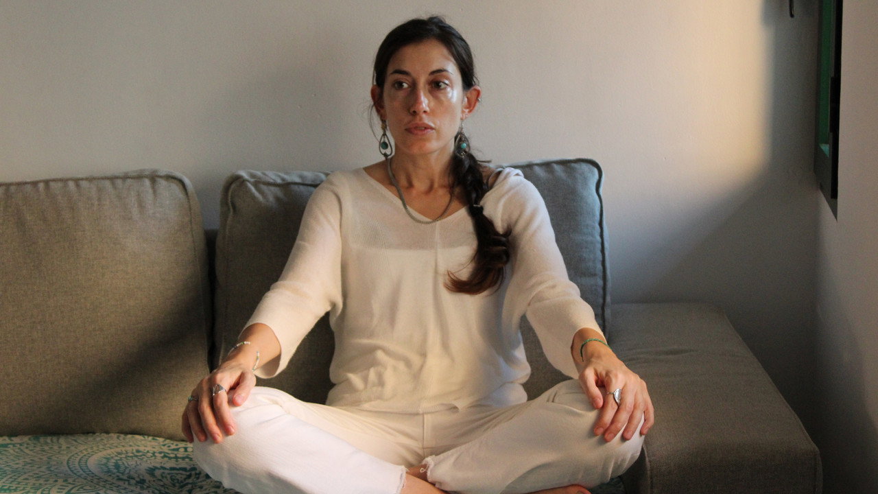 Guardiana, Navidades Extrañas backdrop