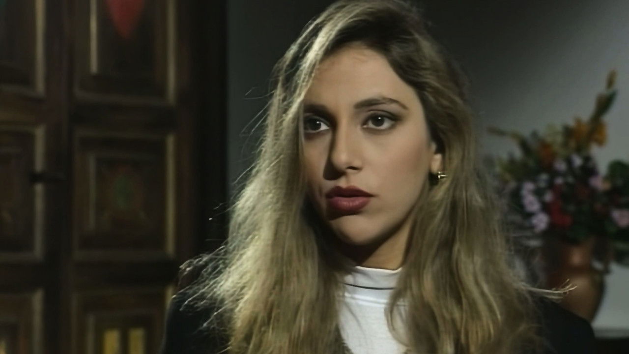 Cronaca Nera 3: La Clinica della Vergogna backdrop