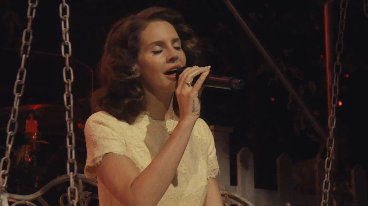 Lana Del Rey: Live at the Stagecoach Festival 2025 backdrop