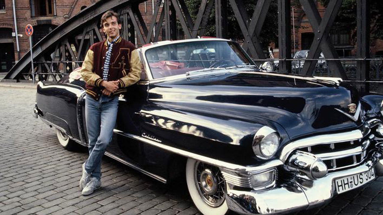 Das Traumauto backdrop