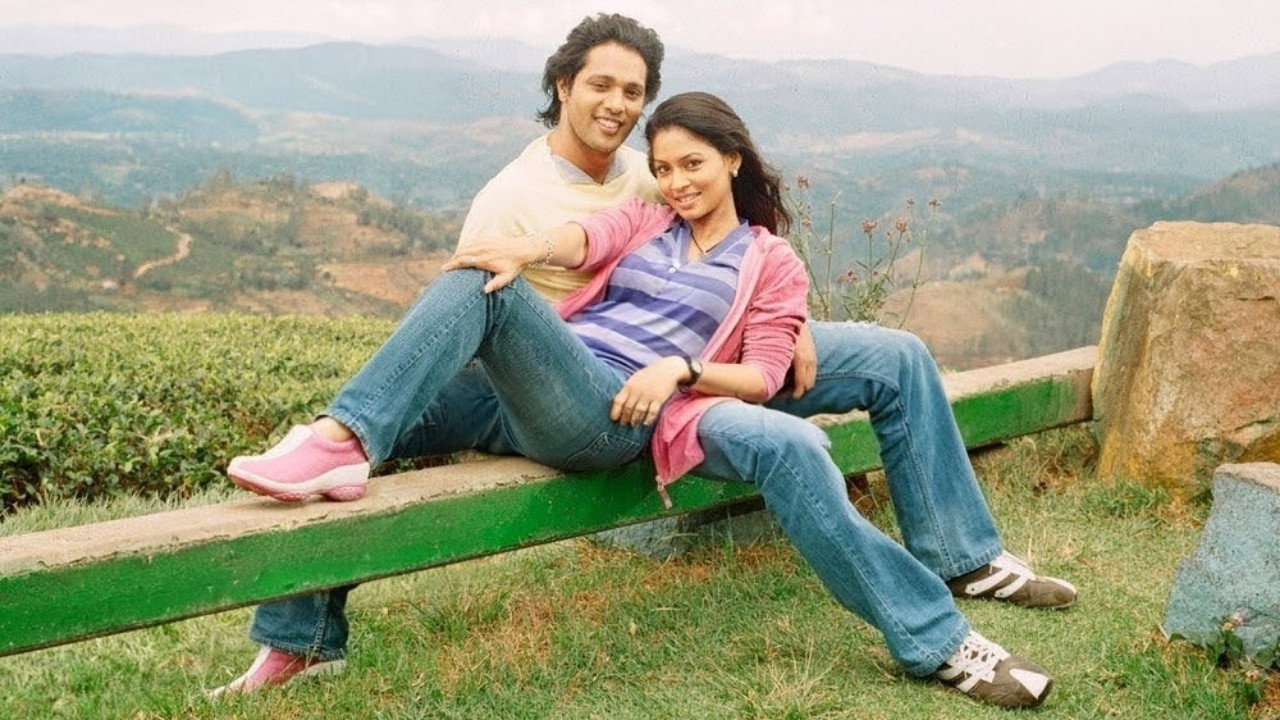 Suwanda Denuna Jeewithe backdrop