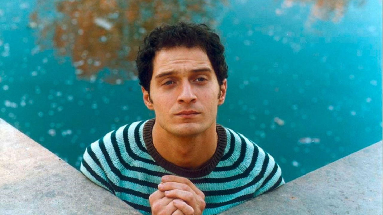 Past Perfect backdrop