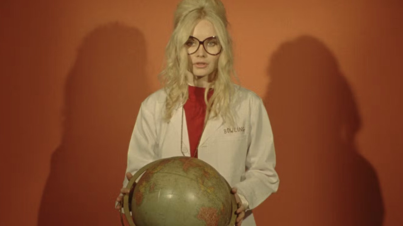 Cuddly Toys backdrop