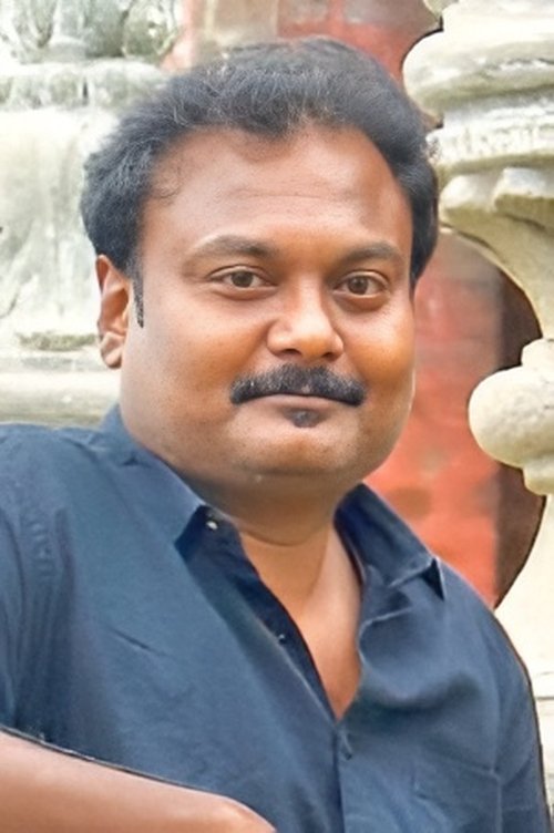 Bakkiyam Sankar as Co-Worker
