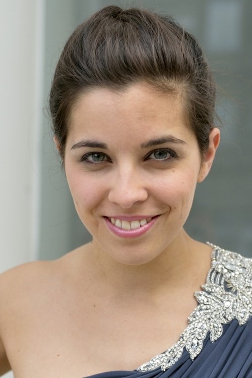 Jodie Devos as Arthur