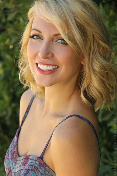 Erica Duke as Sandy