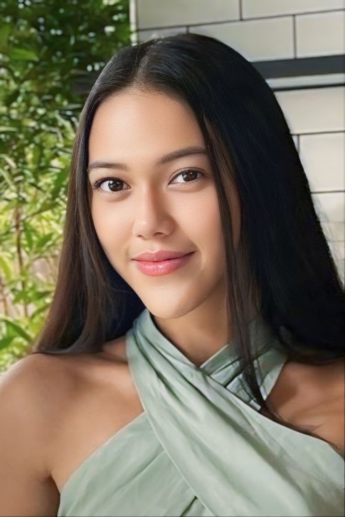 Cindy Nirmala as Niki