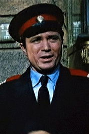 Gennadi Lozhkin as Сергей Иванович