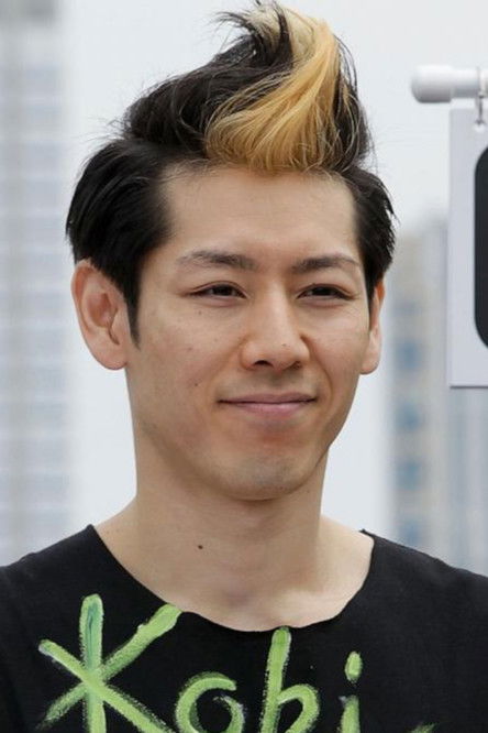 Takeru Kobayashi as Self