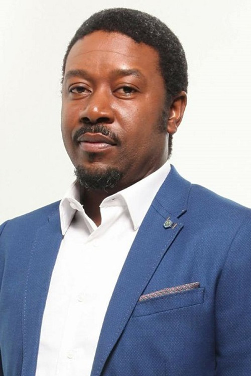 Bongani Madondo as Shakes