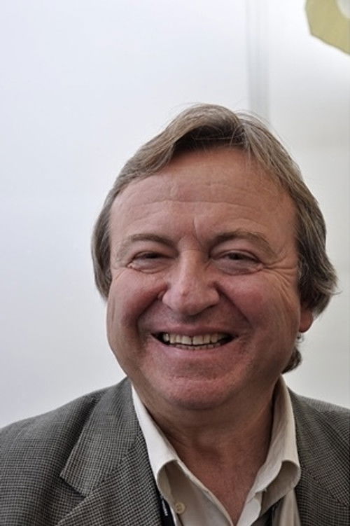 Dimitris Katsimanis as short man