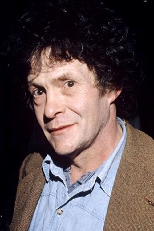 Heathcote Williams as Builder