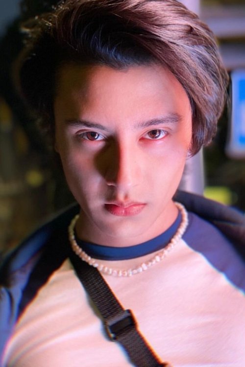 Arnold Cortés Cabrales as José Villasana