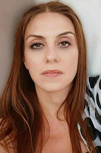 Marouska Panagiotopoulou as Σοφία Χαριτάκη