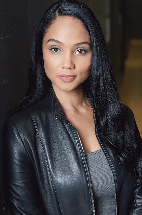 Joanne Jansen as Tara