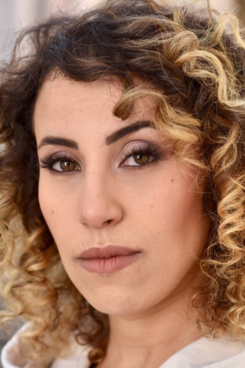 Rym Foglia as Amina Mansouri