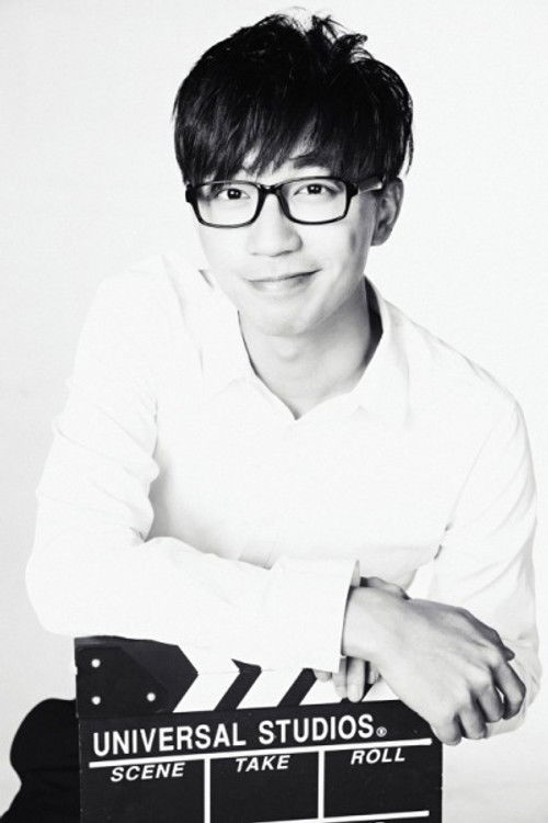 Shen Qinyuan as Interviewer