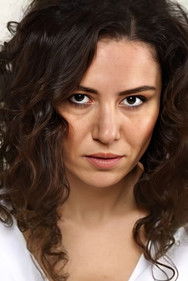 Ezgi Bakışkan as Ayça