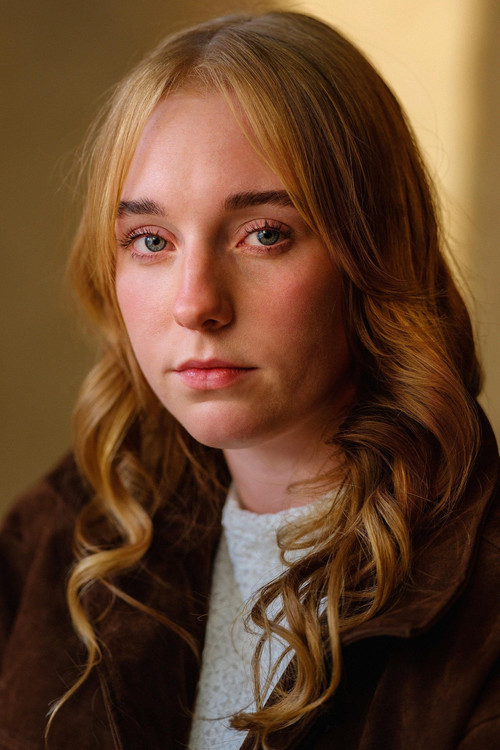 Sabelle Morrow-Woods as Passerby