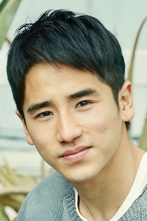 Yuhei Ouchida as Ryuta Kudo