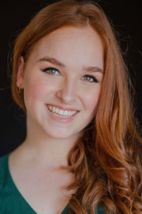 Brodie Cornish as Sophie