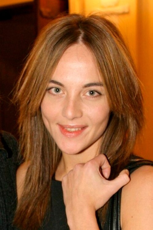 Gine Therese Grønner as Siren