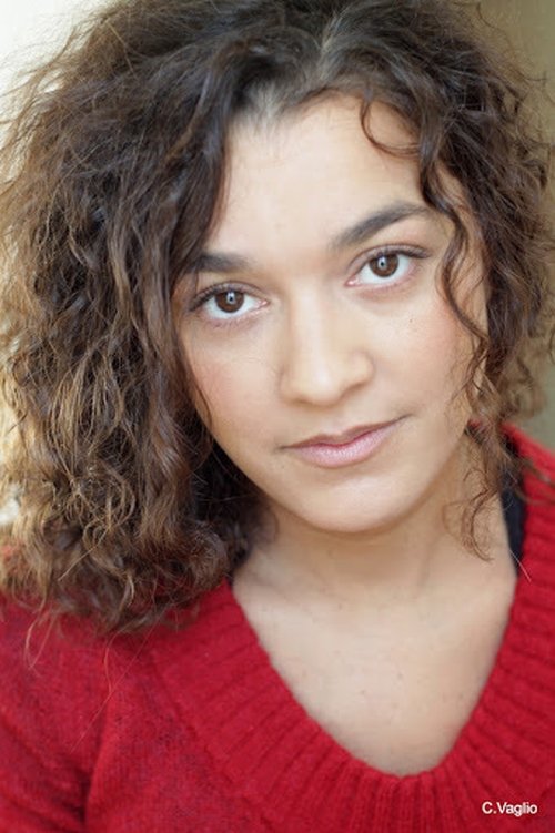 Estelle Vincent as Adjudant Laura Rousset