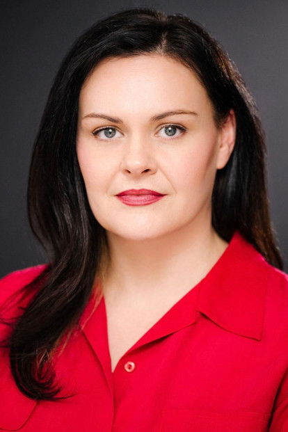 Amelia Manuel as Sandra