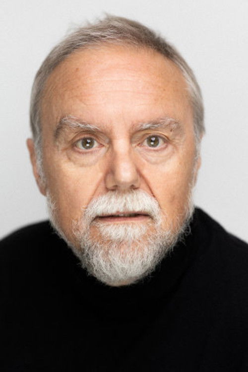 Roberto Leal as Cura de Dumbría