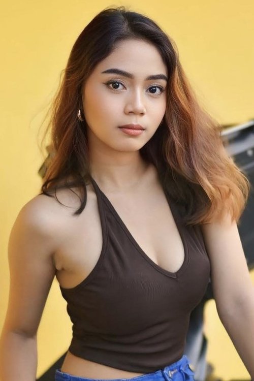 Bianca Ramos as Girlfriend