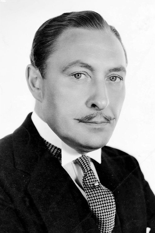 Lionel Atwill as Dr. King