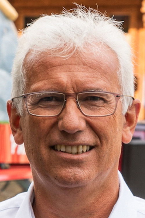 Guy Vassel as Self - Park owner