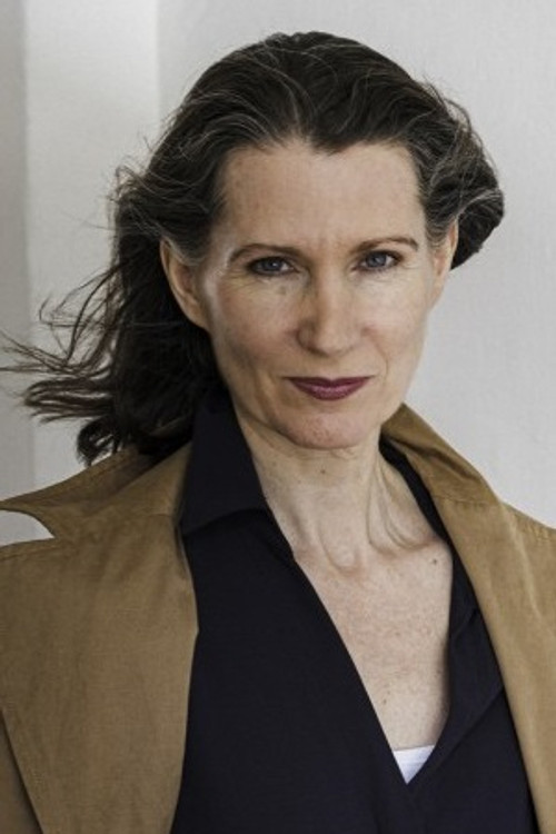 Eva-Maria Gintsberg as Auguste Deter