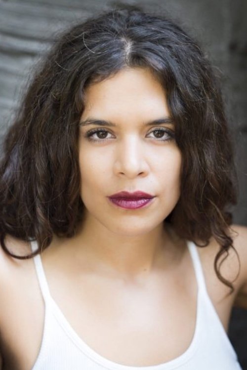 Teresa Coutinho as (uncredited)