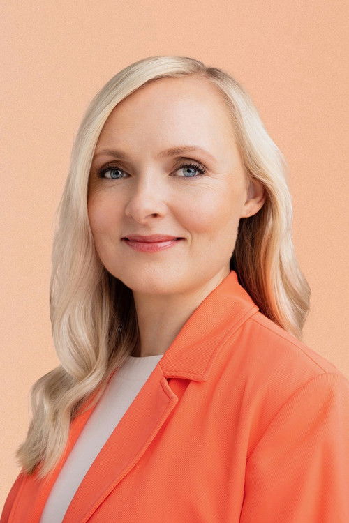 Maria Ohisalo as Self