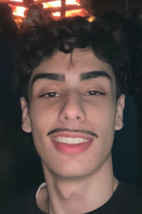 Joaquim Ribeiro as Seguidor de Paulo/ Aluno 5