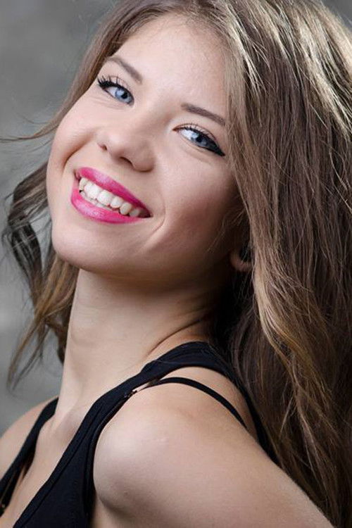 Anastasia Levordashka as Ivy