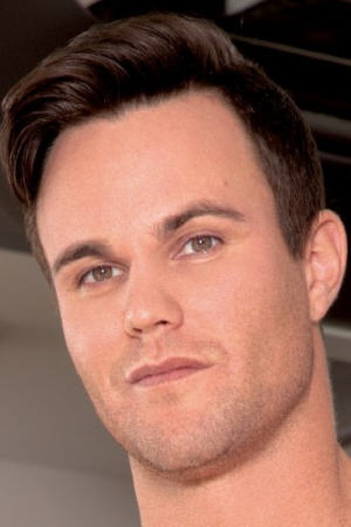 Beau Reed as Contractor