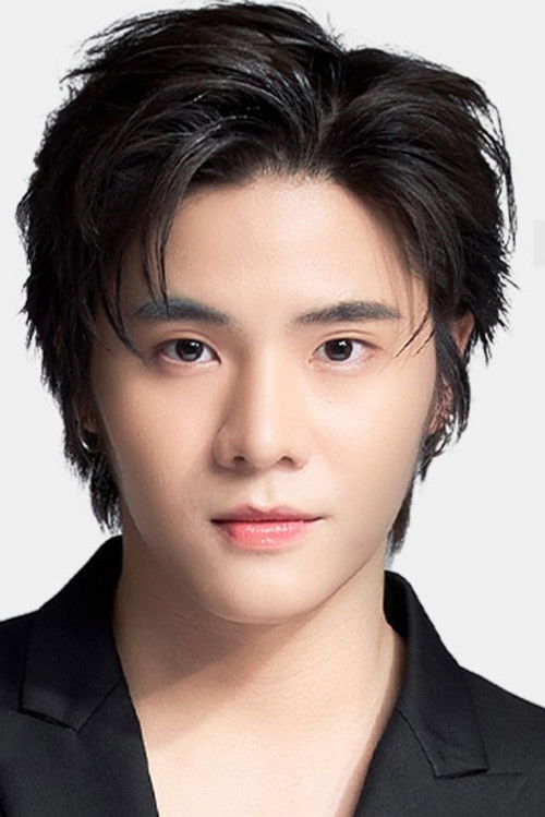 Piyawat Phongkanittanon as