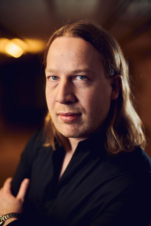 Marco Wriedt as Guitars