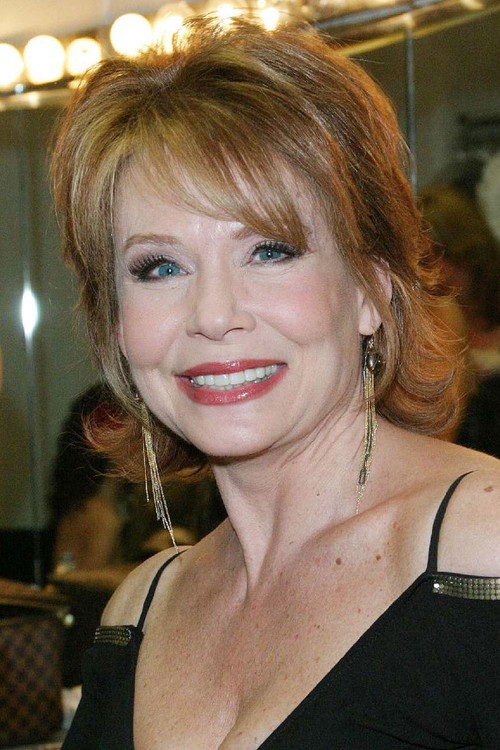 Julia Barr as Norma Childs