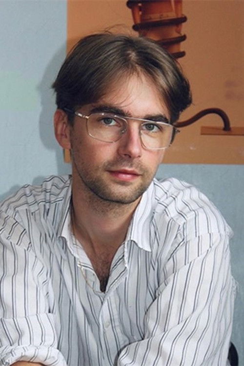 Luis Krawen as Oswald, der Gescheite