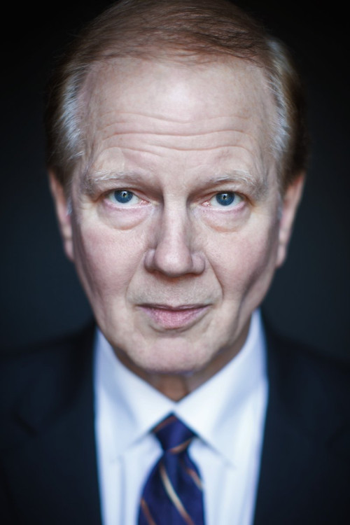 Larry Petersen as Harold