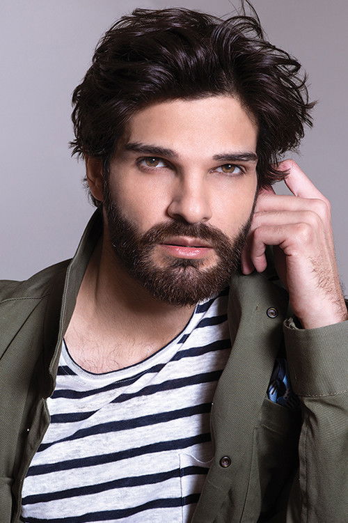 Mike Massy as Jésus