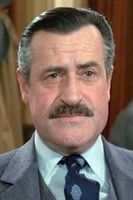 Bernard Dumaine as Un automobiliste bloqué sur le périphérique parisien