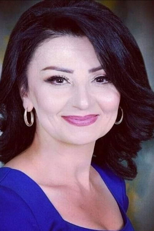 Xatirə Süleymanova as Solmaz