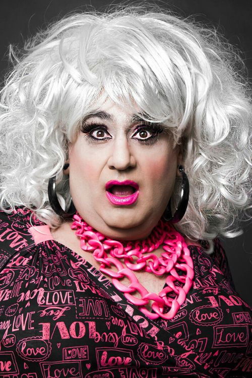 La Barby as Entrevistada