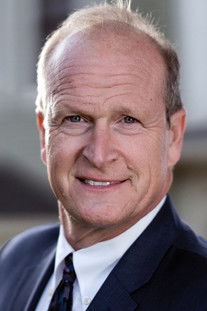 Jerry Clarke as Ernest Grande