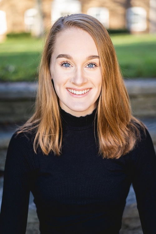 Rosie Ferris as Karen