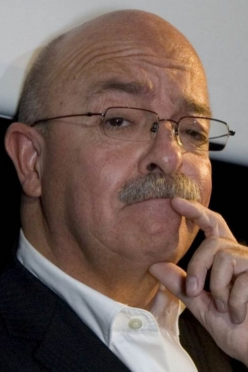 Andrés Bustamante as Don Andres (voice)